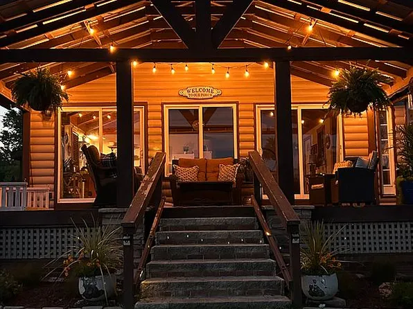 1053 Harvest Rd, Saluda, SC 29138