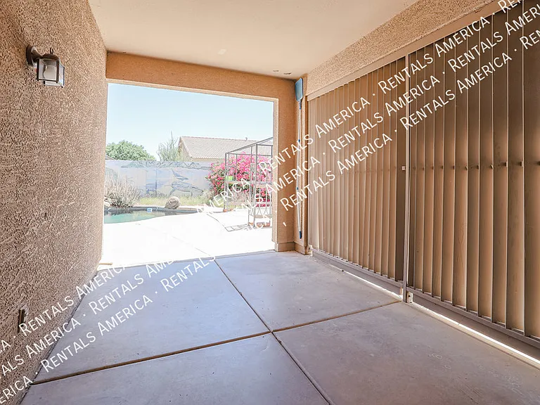 11925 W Jefferson St — Photo 32