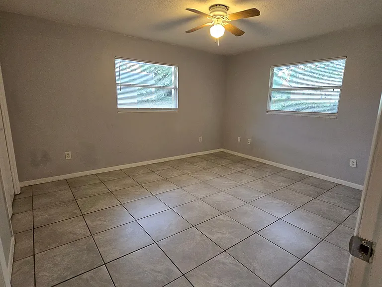 3413 Sherwood Dr #B — Photo 9