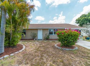434 Pineview Dr, Venice, FL 34293