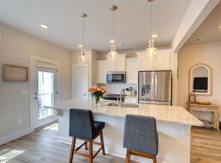 155 Shallons Dr, Greenville, SC 29609
