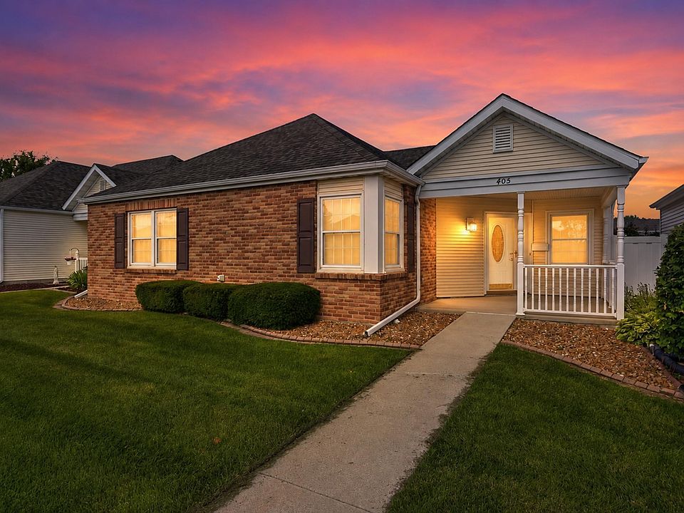 1st image of 405 Dogwood Ln