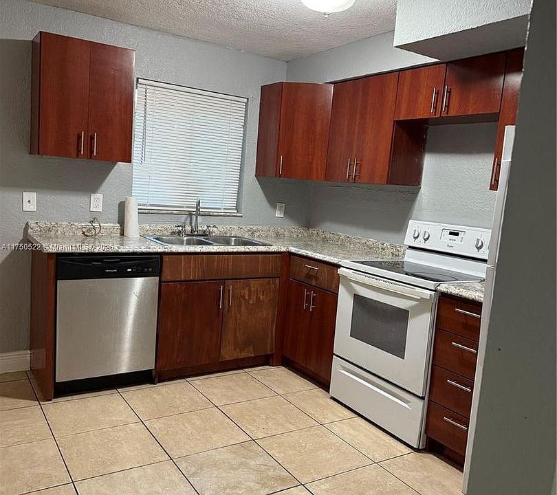 1st image of 2060 NW 30th Ave