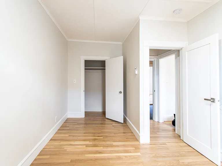 18 Fitzhenry Sq #11 — Photo 11