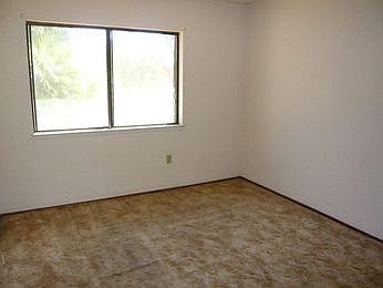 2nd image of 1219 Summerview Dr