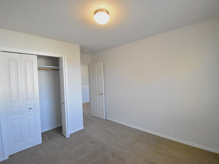 2707 Colfax Dr — Photo 24