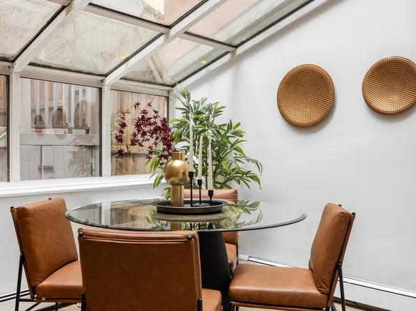 261 West 71st Street image 4 of 14