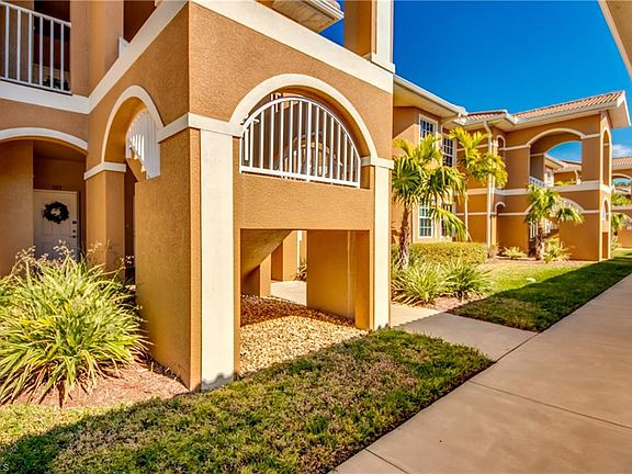 2nd image of 1143 Winding Pines CIR #101