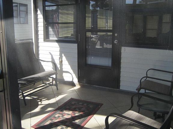 3rd image of 6681 SE 54th Ln