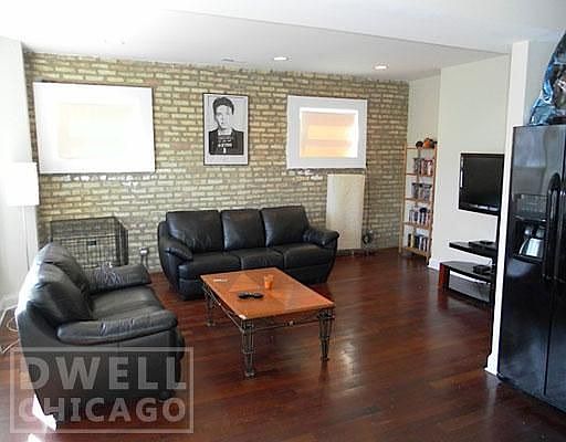 1st image of 6500 N Claremont Ave #65044W