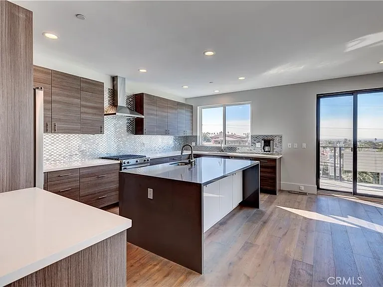 716 N Juanita Ave #A — Photo 27