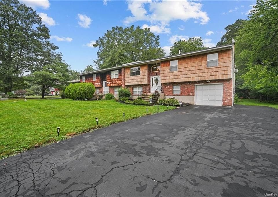 14 Michele Court Spring Valley NY 10977 Zillow