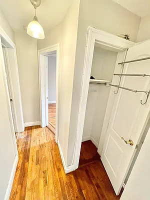 Rented by Carnegie Management Inc | media 6