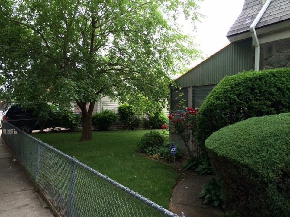2nd image of 13448 97th Street # Fl 2