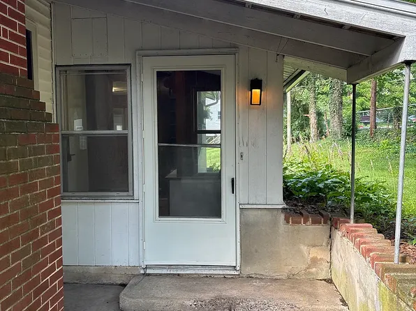 833 Elmwood St, State College, PA 16801