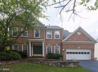 6138 Deer Ridge Trl, Springfield, VA 22150
