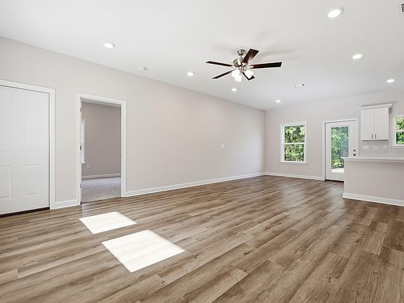 2nd image of 6114 Sonny Ln