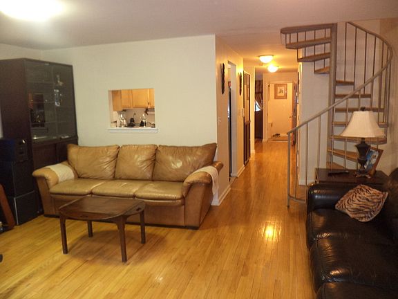 5th image of 338a Lafayette Ave.