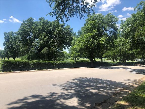 4th image of 2233 Colonial Pkwy Lot A
