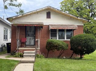 18101 Sunset St, Detroit, MI 48234
