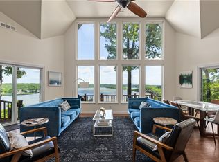 15100 Railroad Cut Rd, Rogers, AR 72756