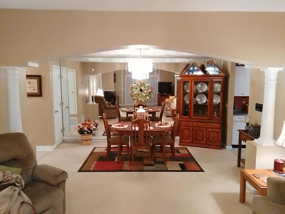 3rd image of 280 Woodland Dr Unit 1B