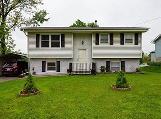 118 E Kenyon Ave, Des Moines, IA 50315