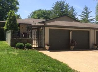 728 Knickerbacker Dr, Ballwin, MO 63021