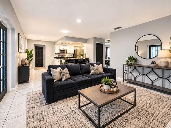 3rd image of 7802 RIVER RIDGE DRIVE