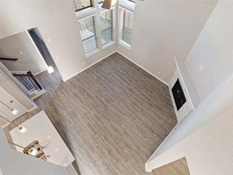 4207 Maple Glen Dr — Photo 31