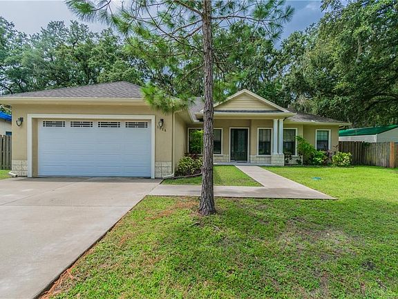 2nd image of 1914 Taylor Ln