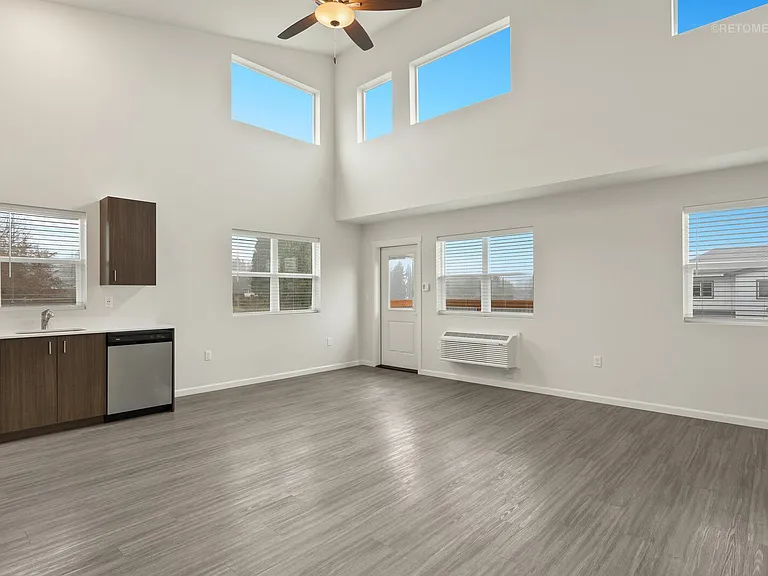 Verda Crossing | Three Bedroom Living