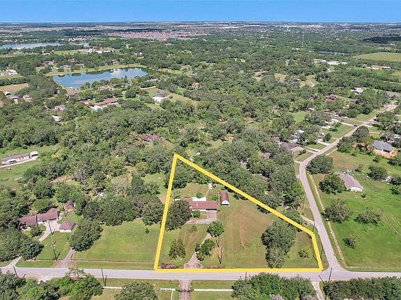2nd image of 5302 Old Chocolate Bayou Rd #89