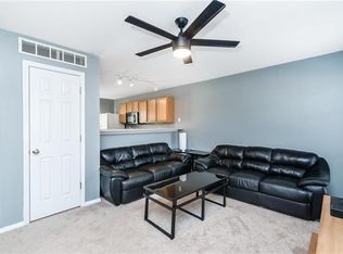 356 Heritage Commons Cir, O'Fallon, MO 63368