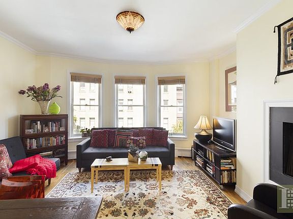 5th image of 316 W 90th St