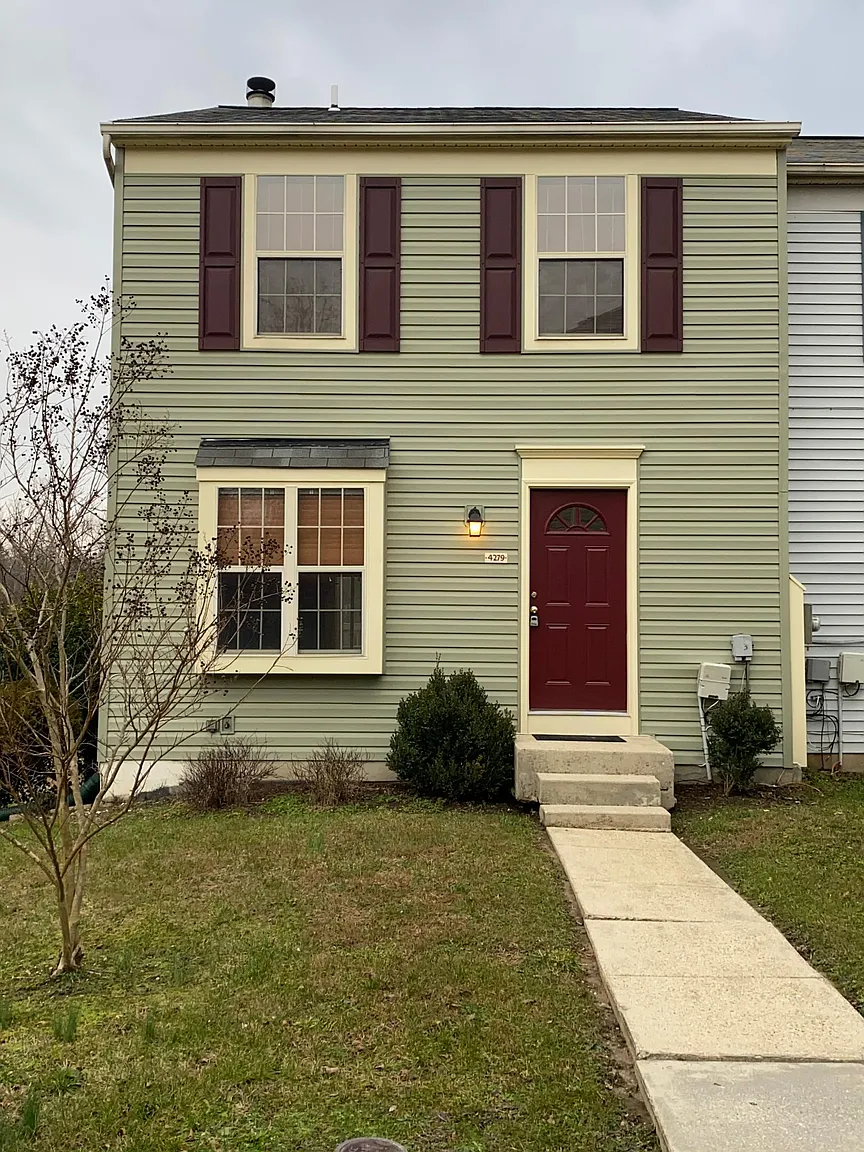 4279 Drake Ct photo 1