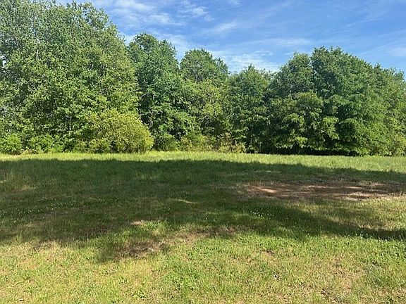 2nd image of 3605 Old Lincolnton Rd