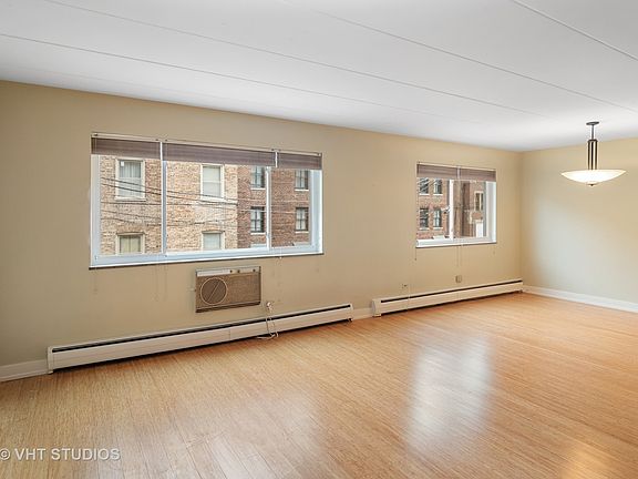 3rd image of 222 N Grove Ave APT 1E