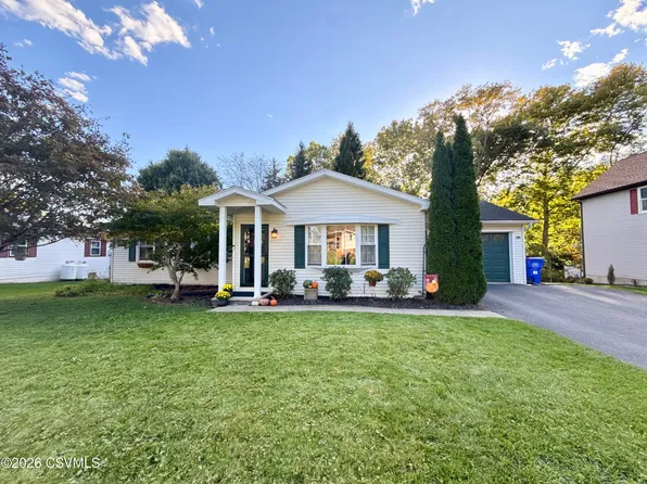 510 Rolling Green Dr, Selinsgrove, PA 17870