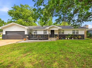 1201 W Edgewood Street, Springfield, MO 65807
