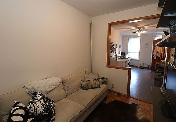 5th image of 105 N 8th St #4L