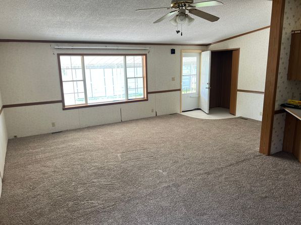 (undisclosed Address)