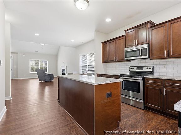 5th image of 2345 Crosshill St