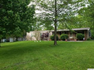 1820 E County Road 1540 N, Carthage, IL 62321