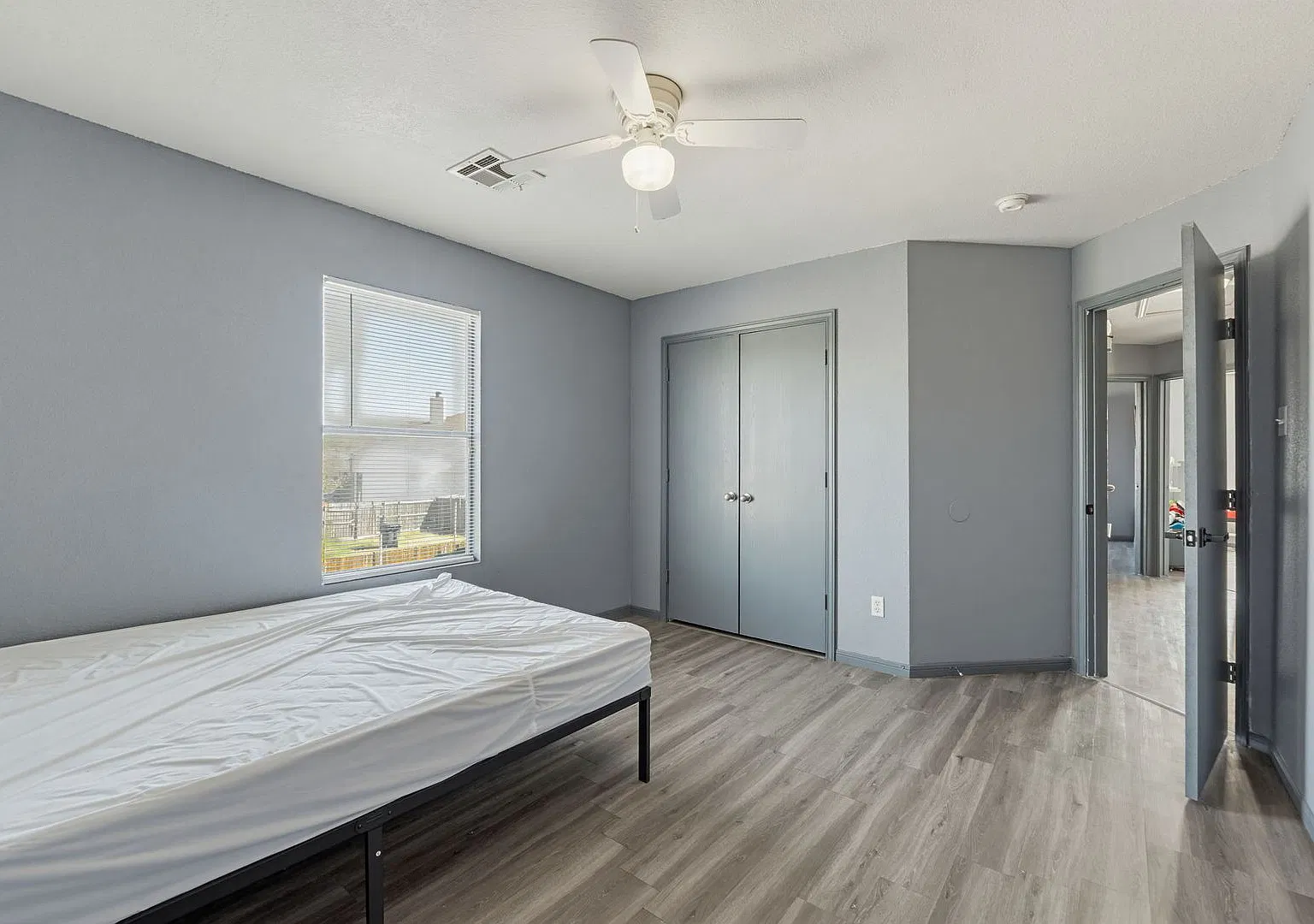 3303 Neel Ct — Photo 2