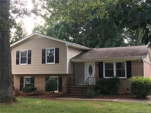 1st image of 710 Forestbrook Dr