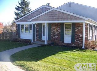42728 Lyric Ct, Northville, MI 48167