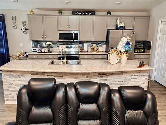 3rd image of 213 Talladega Ln