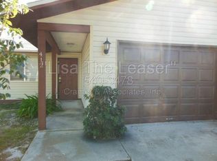 412 Diplomat Pkwy E, Cape Coral, FL 33909