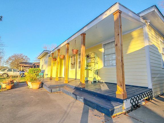 3rd image of 3212 Avenue C